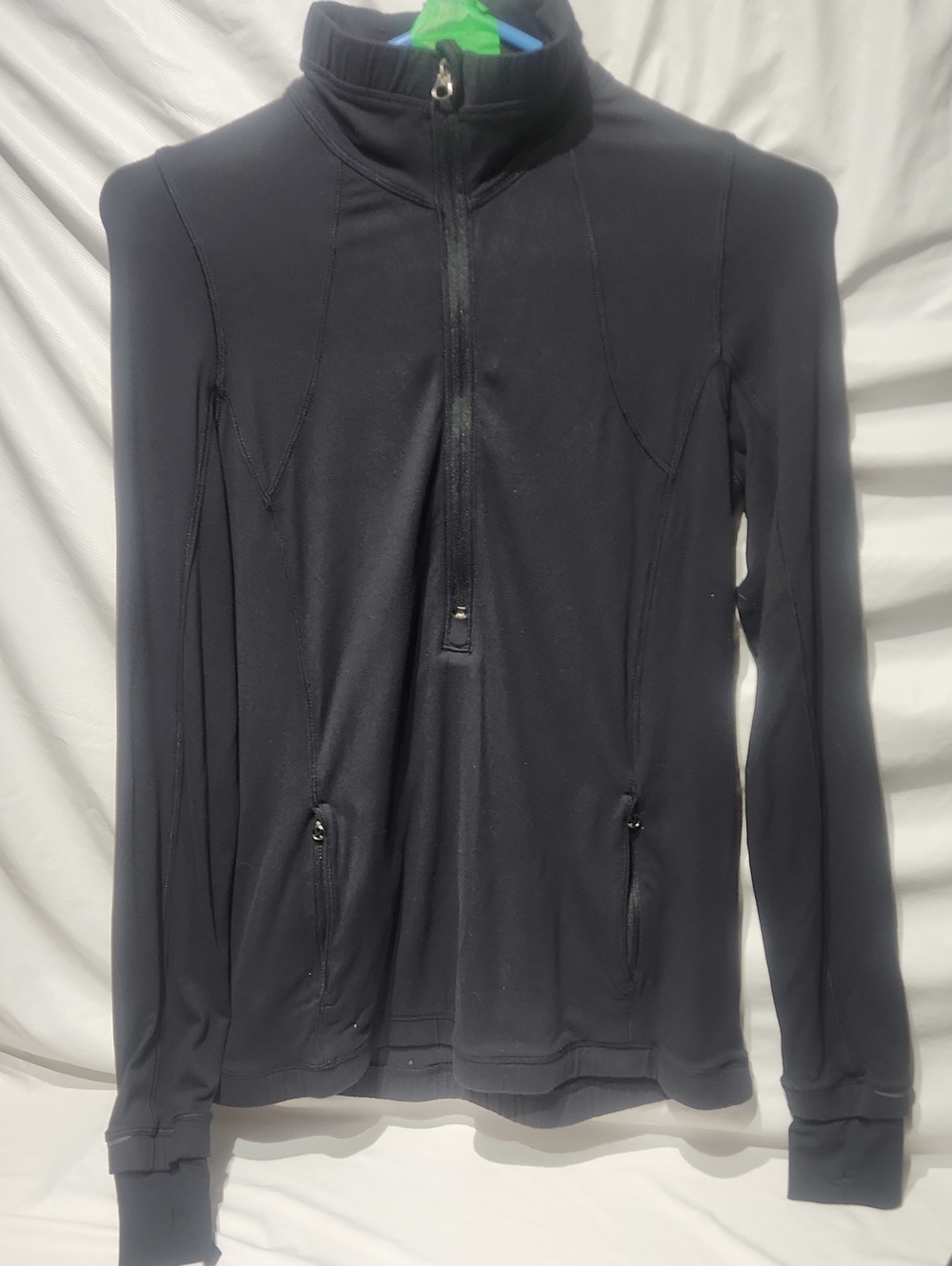99. Lululemon quaryer zip sz 4